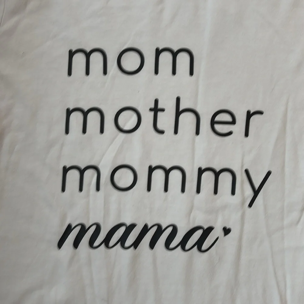 NWT Isabel Maternity by Ingrid & Isabel White Mom T-Shirt Size Large - Picture 2 of 5
